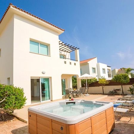 Villa Ivy โปรทาราส ภายนอก รูปภาพ