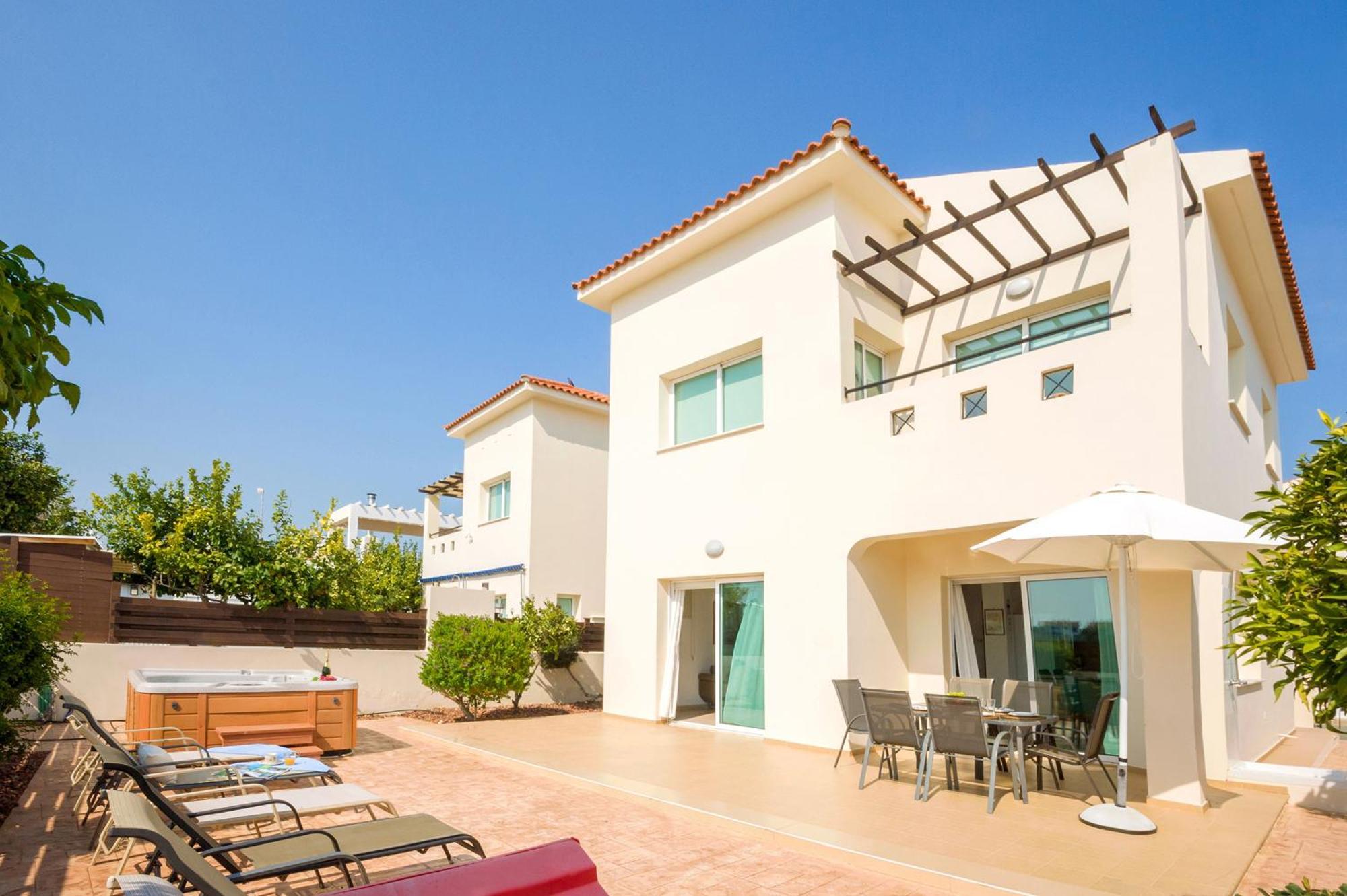 Villa Ivy โปรทาราส ภายนอก รูปภาพ