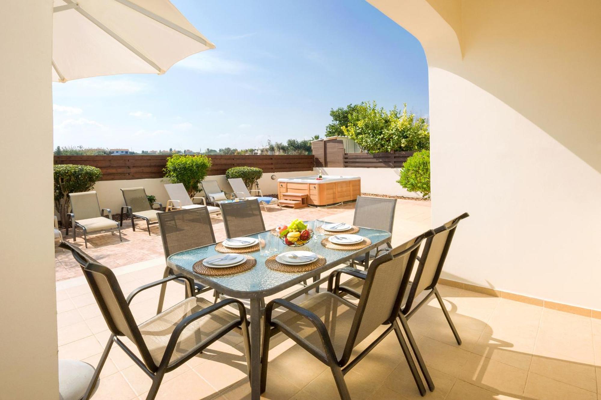 Villa Ivy โปรทาราส ภายนอก รูปภาพ